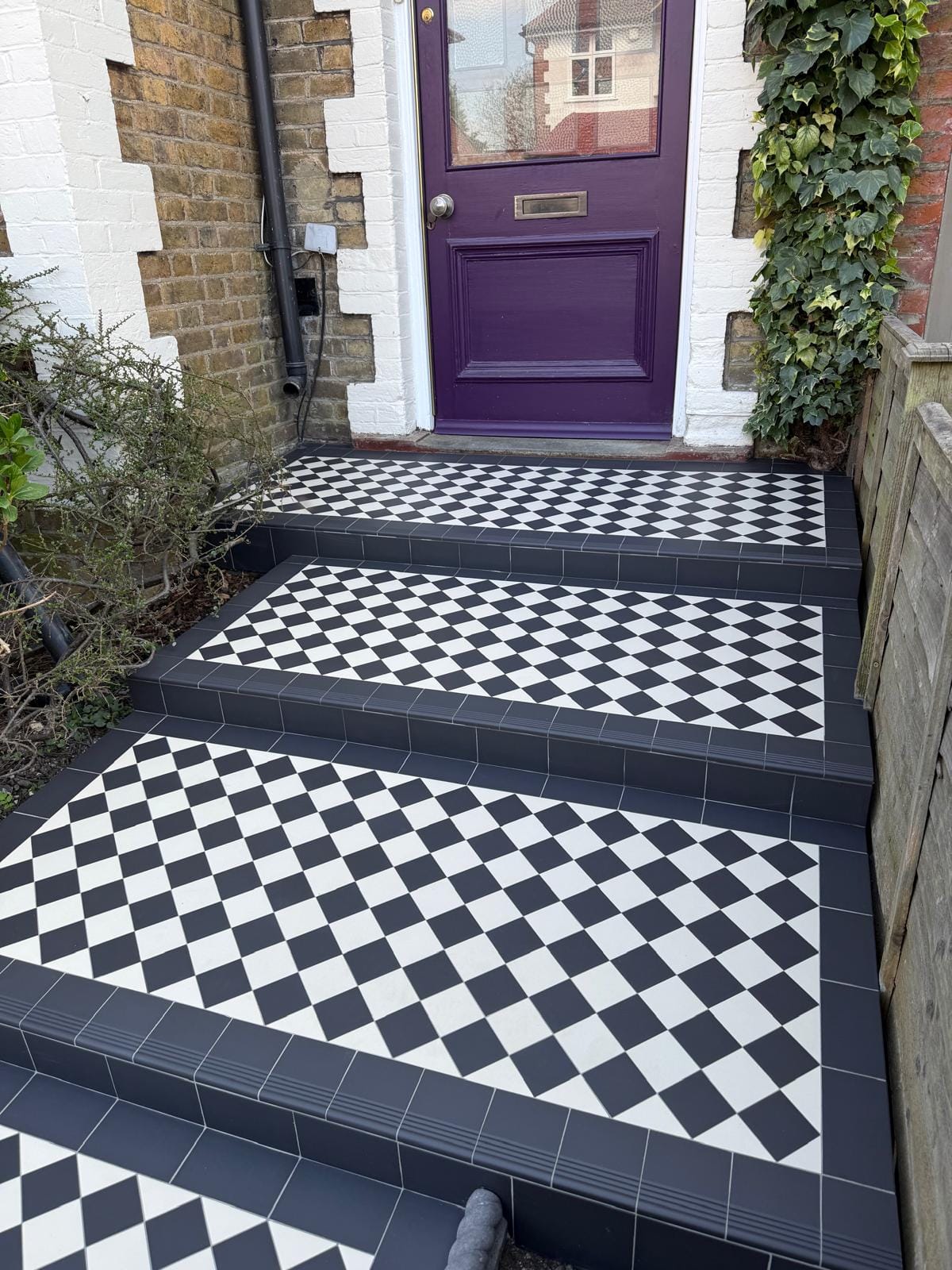 Victorian Tiling London – Kingston: Classic Black and White Path & Steps Installation